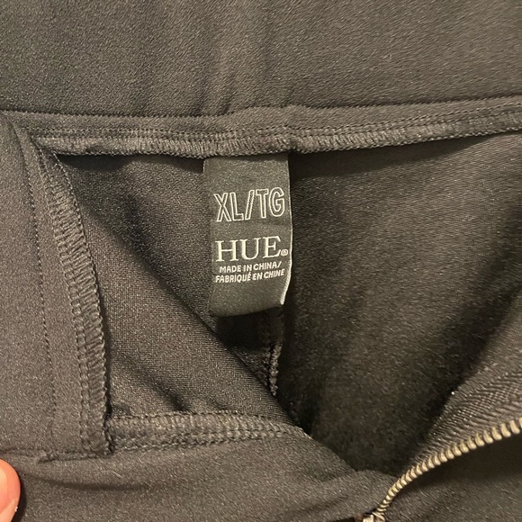 Hue black pull on pants with zipper. Like a legging made by HUE XL - Picture 4 of 7